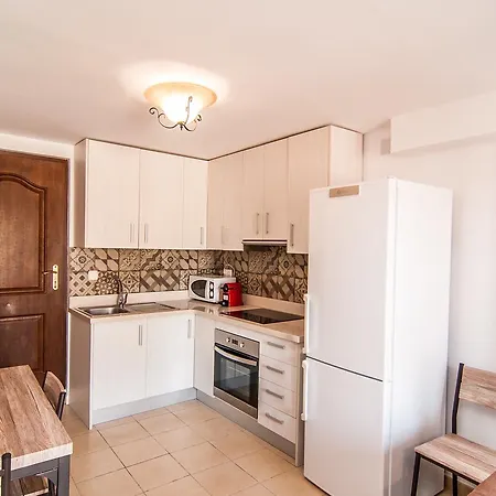 Seanema River Park Old Town Apartment
